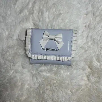 pium 프론트 리본 에나멜 프릴 지갑 스카이블루