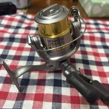 시마노 BIOMASTER 2500S 스피닝 릴