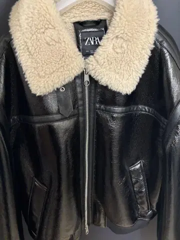 ZARA 보아 옷깃 블랙 가죽 아우터 M