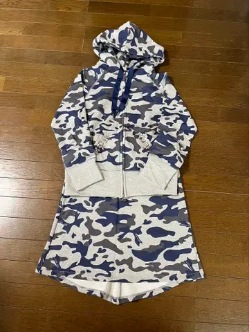 안드러브클로젯 카모 패턴 맨투맨 셋업