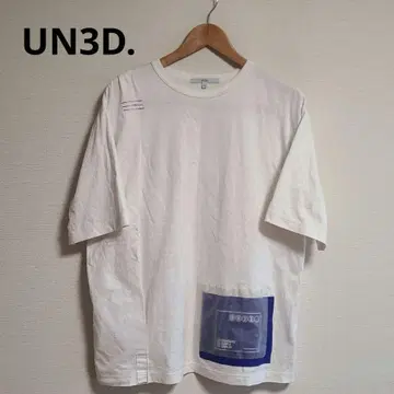 UN3D. 앙리드 RECTANGLE LOGO TUCK T 셔츠