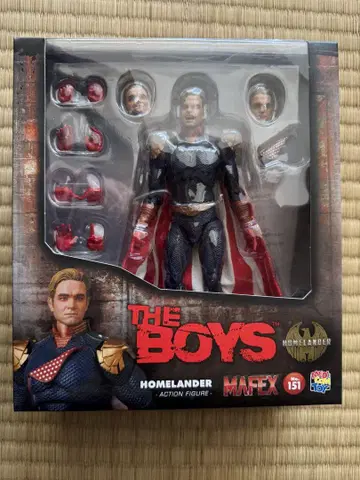 마펙스 MAFEX 홈랜더 HOMELANDER THE BOYS