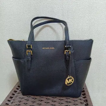 MICHAEL KORS 블랙 토트백
