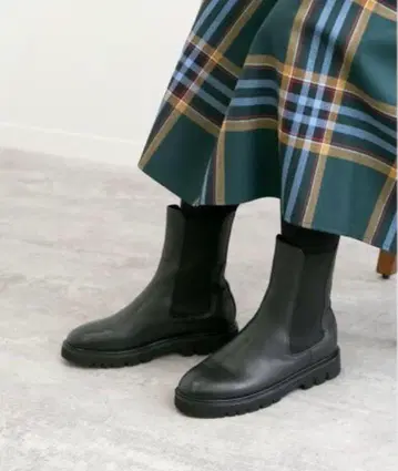 사이드 고어 부츠 블랙