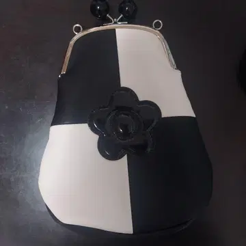 MARY QUANT 숄더 파우치