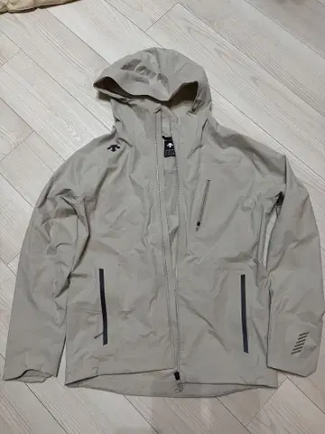 DESCENTE 자켓 베이지