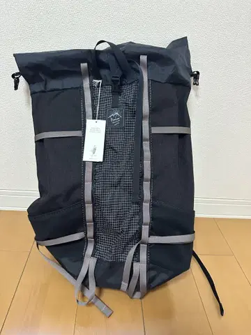 [ 미사용 새상품 ] 안테로프 로우로우마운틴웍스 블랙 M/L