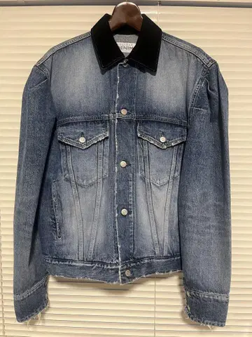 holiday DAMAGE DENIM PUFF JACKET