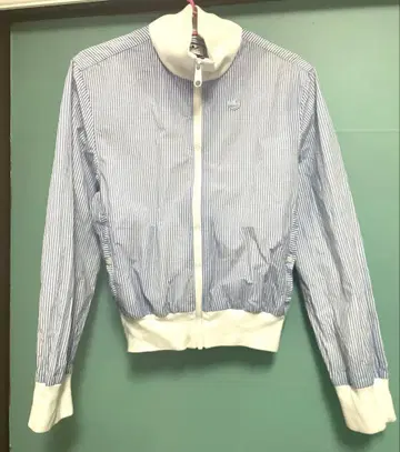 adidas 파랑과 화이트 스트라이프 자켓