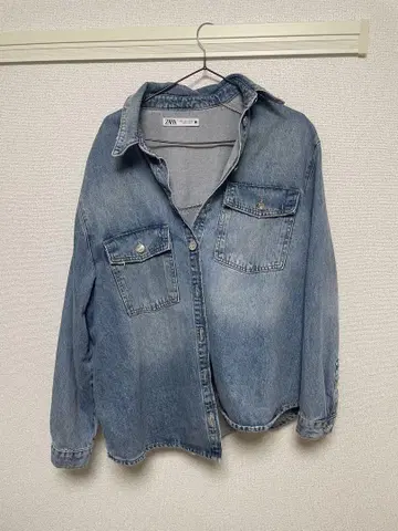 ZARA 데님 블루 버튼업 셔츠