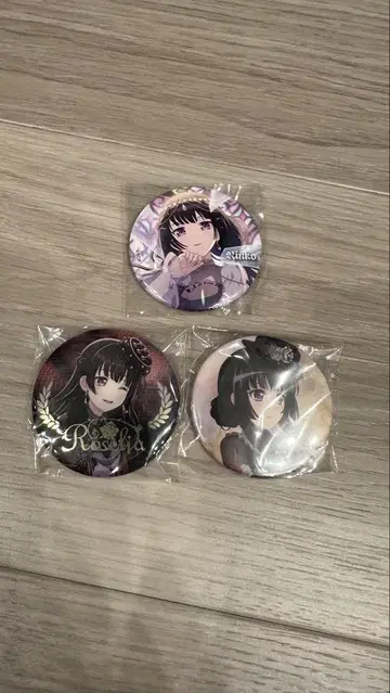 Roselia 시로가네 린코 캔뱃지 세트