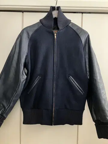 Used SKOOKUM 소매 가죽 바시티 자켓 네이비 사이즈 36