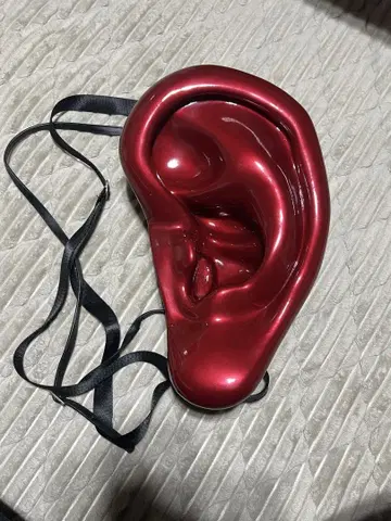 MALICIOUS. X 빨간 귀 숄더백