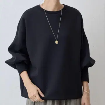 BEARDSLEY 비어즐리 종이 퍼프 트레이닝복 블랙