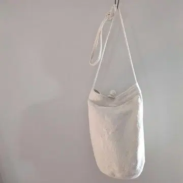 타케시 칸다 숄더백