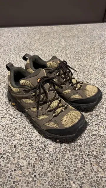 MERRELL (머렐) MOAB 3 SYNTHETIC GORE-TEX