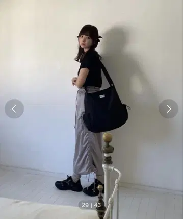 poiregnee 나일론 숄더백