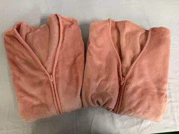 새상품 룸웨어 포켓 부착 베스트 2세트 플리스 움직이기 편하고 따뜻한