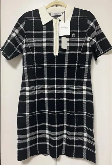 품절 Herlipto TroisLogoKnitMiniDress