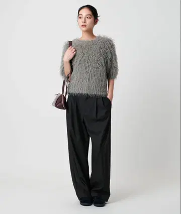 백 랩 턱 와이드 팬츠 워셔블 블랙