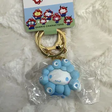 오사카 엑스포 미야쿠미야쿠 키링 산리오 시나몬