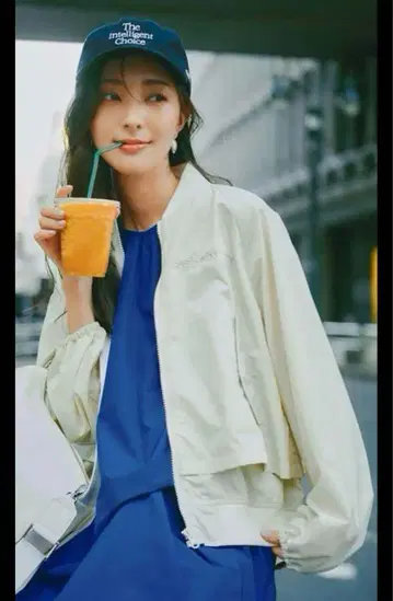 New Balance MET24 쇼트 재킷