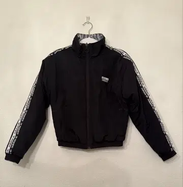 adidas 블랙 나일론 자켓