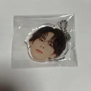 INI XQUARE MASTERPIECE 캡슐 토이 니시 히로토 키링