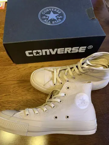emmi x CONVERSE 콜라보 올스타 하이컷 베이지 스니커즈