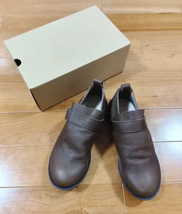 미사용 08mab 일본제 천연 가죽 벨트 부착 슬립온 슈즈