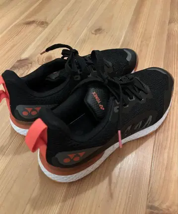 YONEX 테니스화 블랙/오렌지 24.5