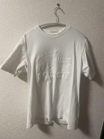 LACOSTE 엠보싱 로고 T셔츠 US S 화이트