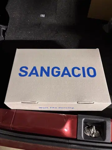 SANGACIO 레드 스니커즈