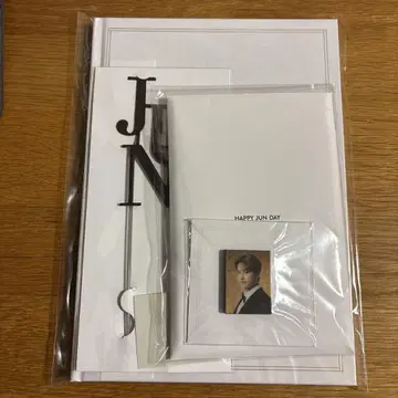 SEVENTEEN 준 벌스데이 키트