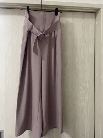 JUSGLITTY 연보라 와이드 팬츠 사이즈 0