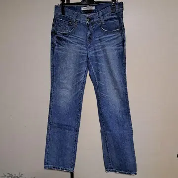 리바이스 어스 뮤직&에콜로지 콜라보 데님 청바지