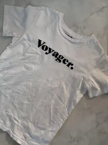 tomorrowland Les Petits Basics Voyager.