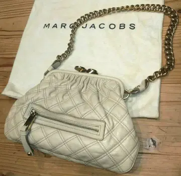 MARC JACOBS 가죽 숄더백 가마구치 퀼팅 체인