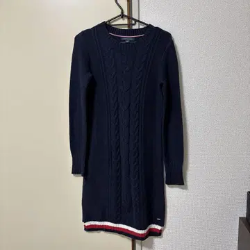 Tommy HILFIGER 네이비 케이블 짜임 니트 원피스 긴팔