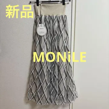 [택 포함 새상품] MONiLE 플레어 롱 스커트