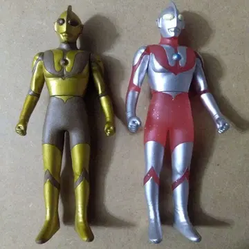 울트라맨 소프트 비닐 4체 세트