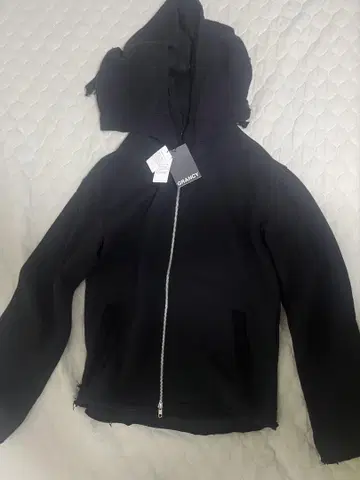 GRANCY 블랙 후드티 새상품