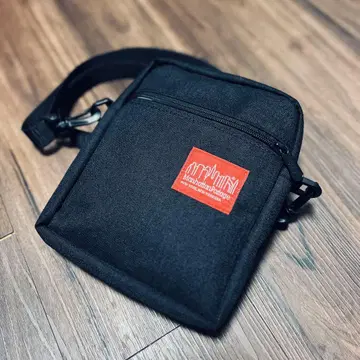 Manhattan Portage 블랙 숄더백