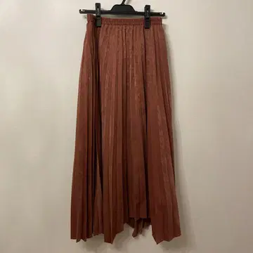 로트레아몽 플리츠 롱 스커트