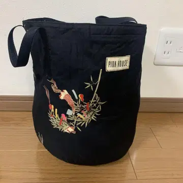 레어 디자인 핑크하우스 블랙 버킷 토트백 칠석 퀼팅