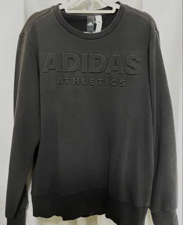 아디다스 블랙 맨투맨 트레이닝복 입체로고 한국 구제 의류