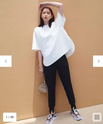 [새상품] UNFILO 최애 조거 팬츠 블랙 사이즈 ST 레어