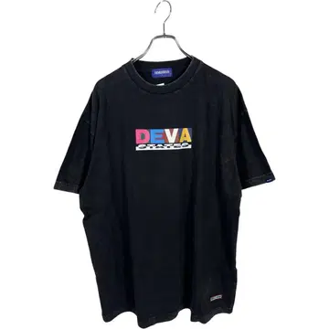 새상품 DEVA STATES 디바 스테이츠 블랙 반팔 티셔츠는