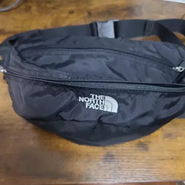 THE NORTH FACE 바디백 블랙