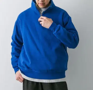 URBAN RESEARCH DOORS 코튼 속기모 하프 지퍼 맨투맨